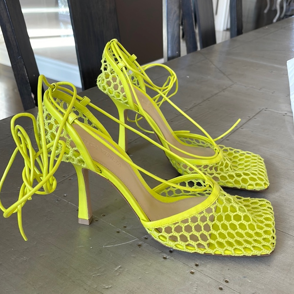 bottega veneta stretch web sandal kiwi lime green stiletto pump sz 38.5